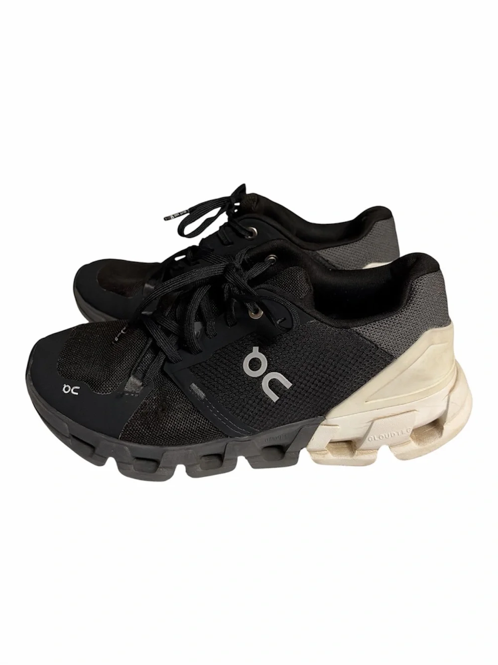 On Running Cloudflyer 4 Running Shoes - Black/Cream 7.5
